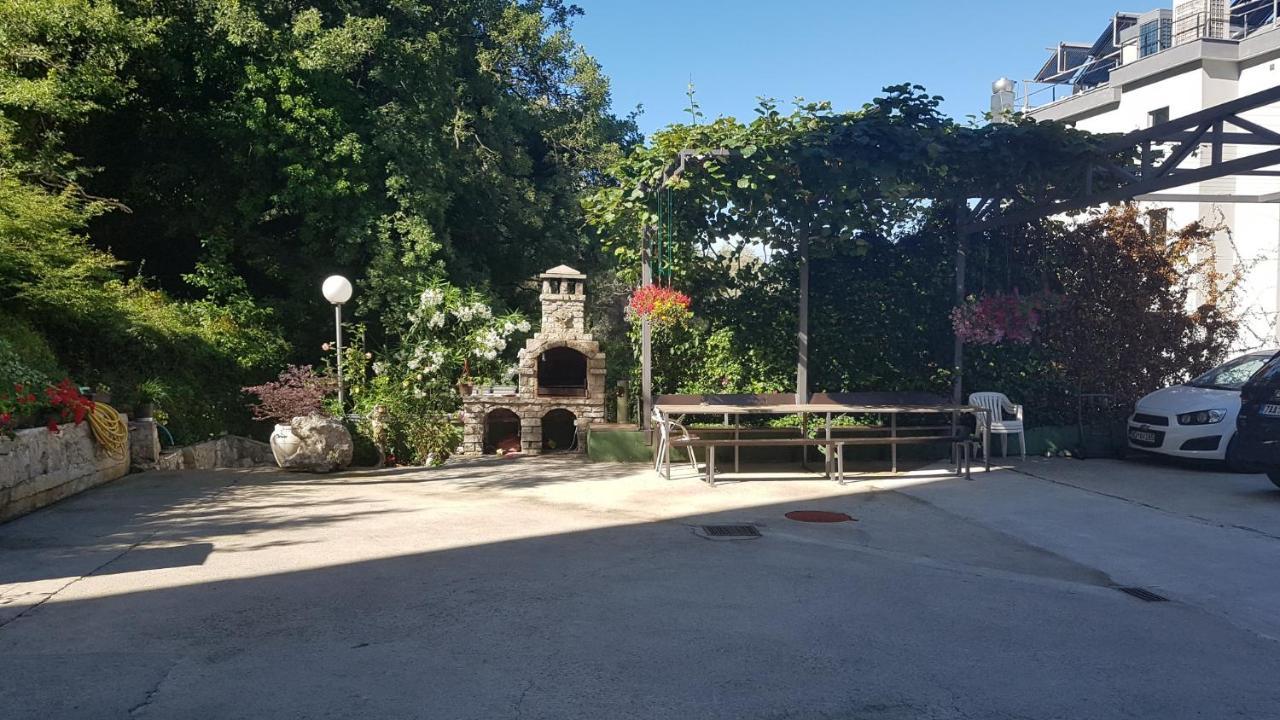 Belveder Montenegro Rafajlovići Buitenkant foto